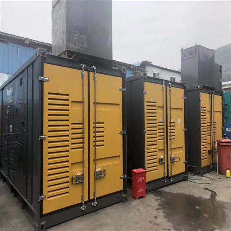 雨山温度变化对不同类型欠压保护装置的可靠性影响有何差异？
